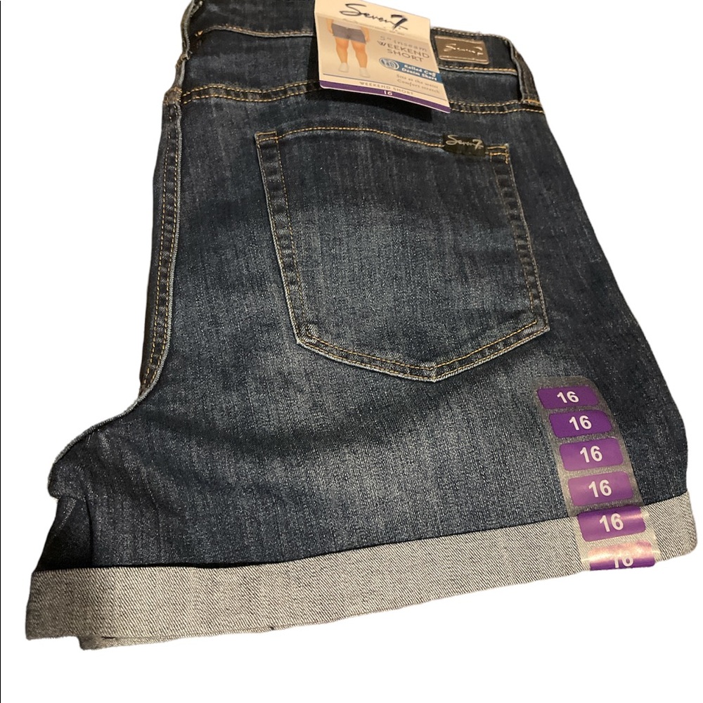 7 stretch Jean shorts